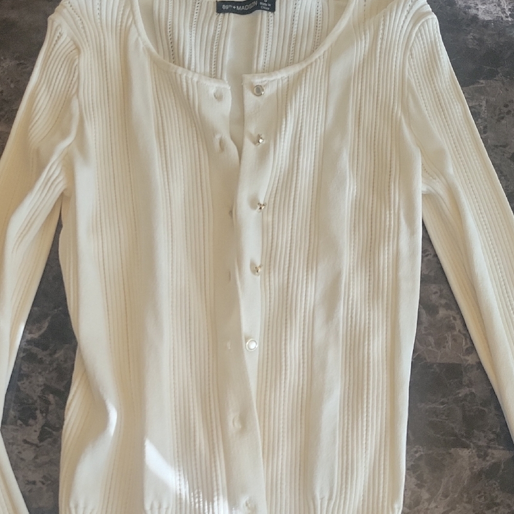 89th & Madison White Cardigan Sweater with Textured Knit and Long Sleeves